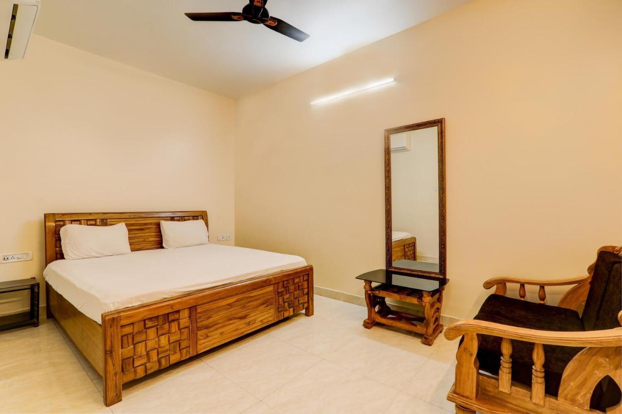 Oyo Hotel Umrao Patna  Zewnętrze zdjęcie