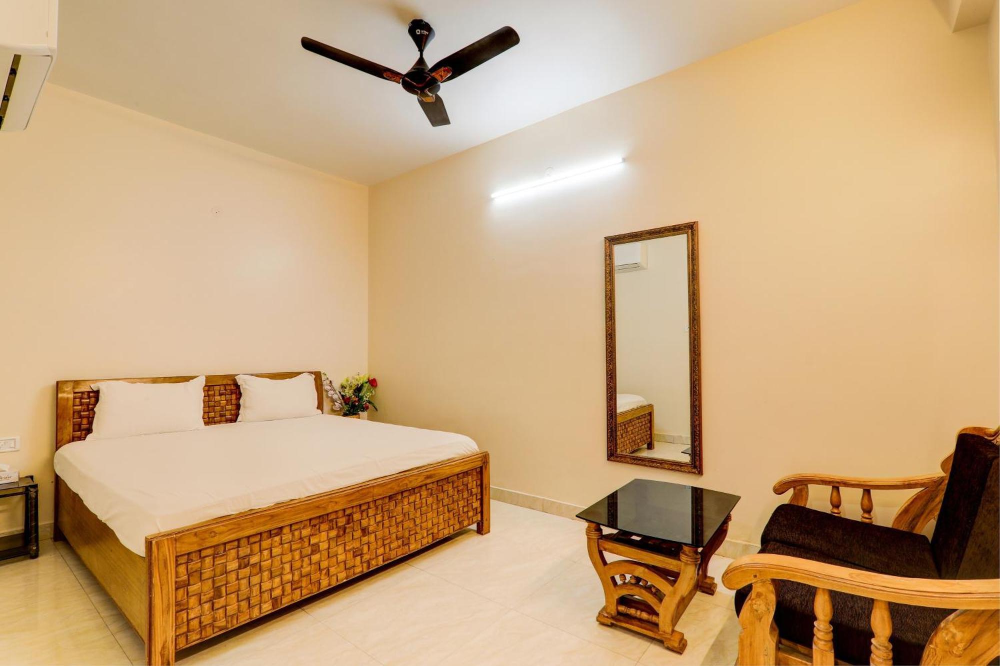 Oyo Hotel Umrao Patna  Zewnętrze zdjęcie